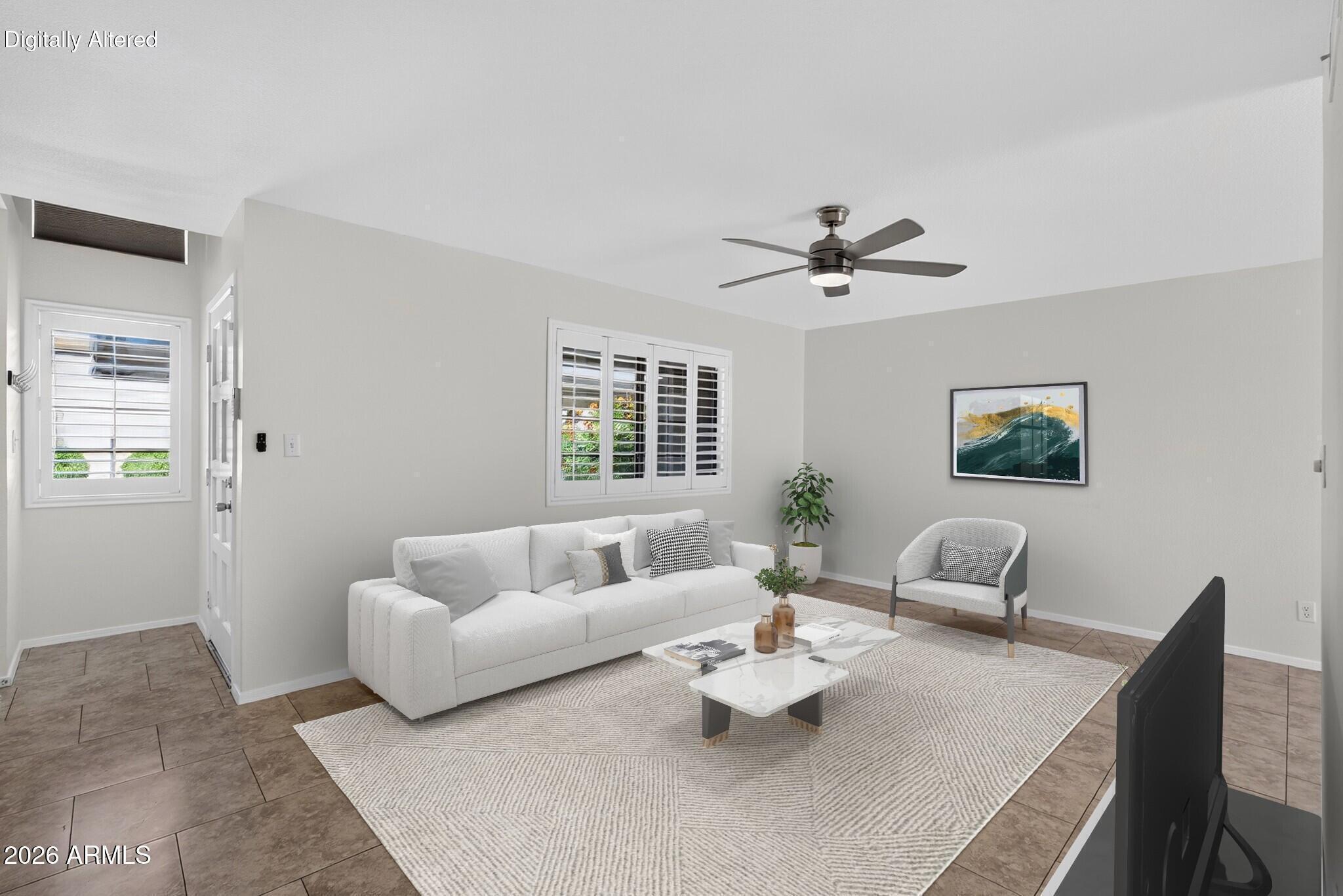1418 W LA JOLLA Drive