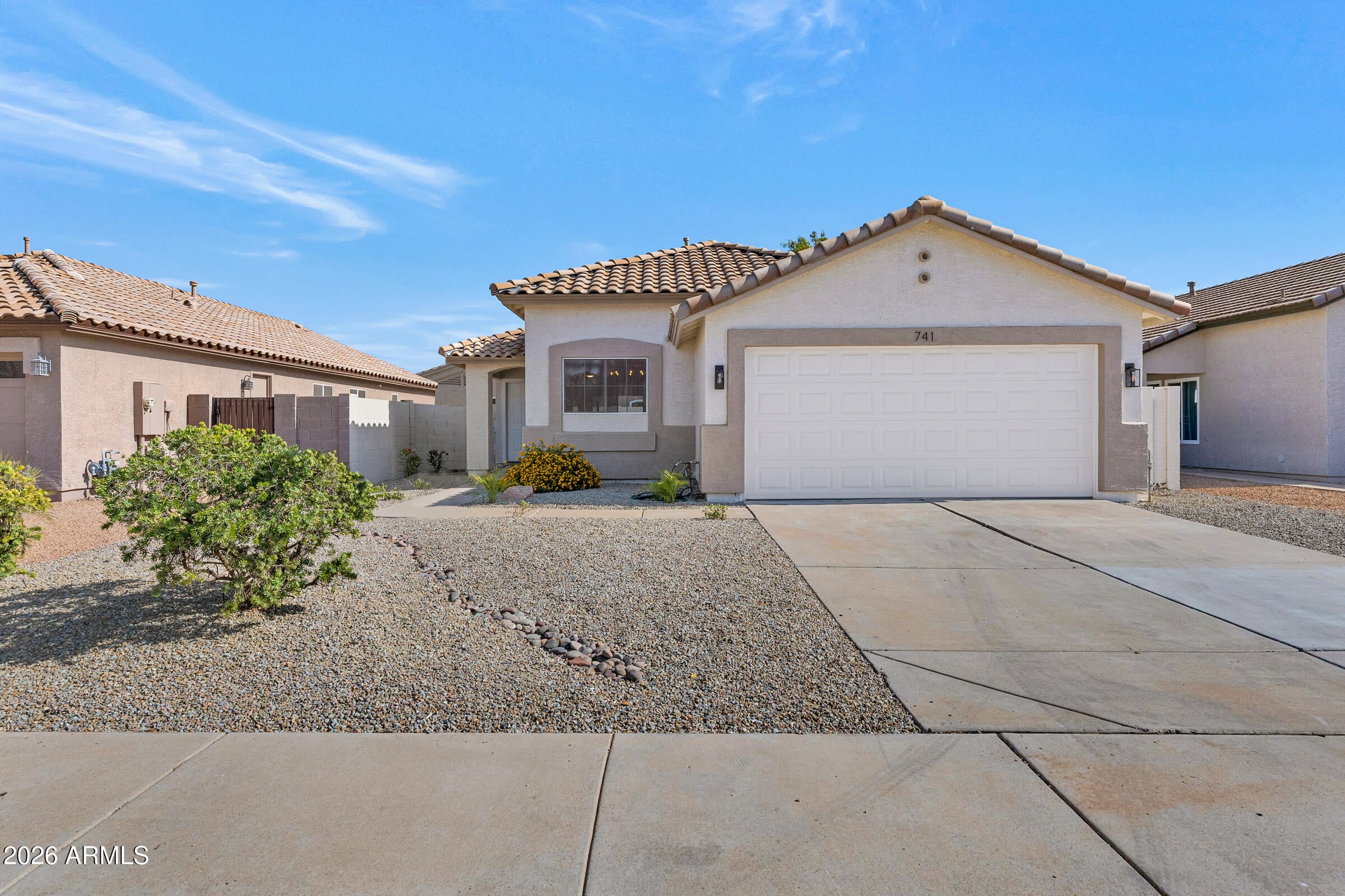 741 E CANTEBRIA Drive