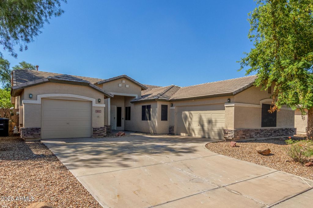 Photo of 2602 N 106th Avenue, Avondale, AZ 85392 (MLS # 6927753)