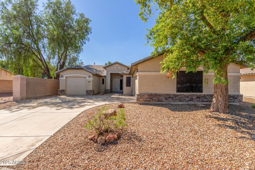 Photo of 2602 N 106th Avenue, Avondale, AZ 85392 (MLS # 6927753)