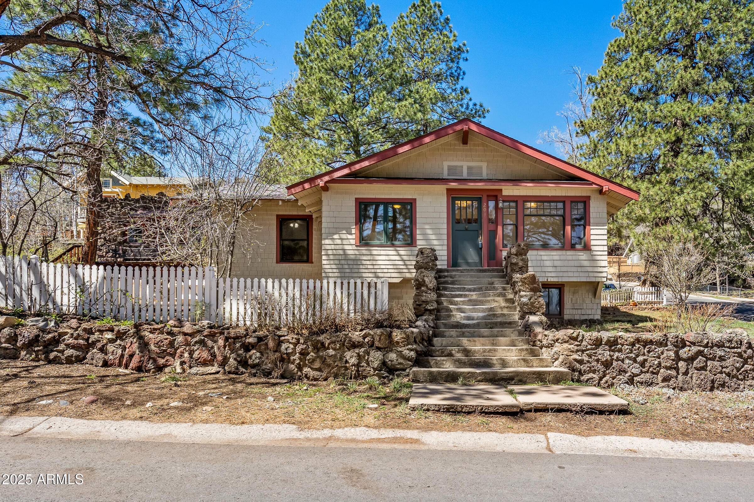 203 & 205 S Spring Street