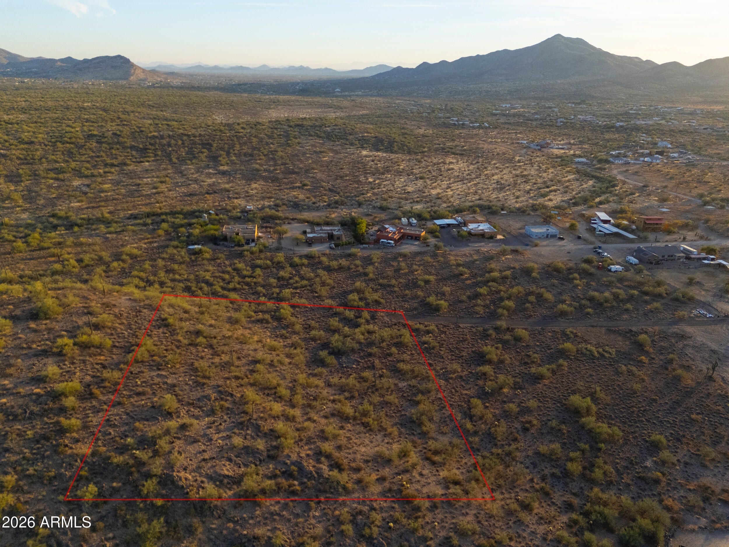 4XX W Golden Echo Dr (202-08-442) -- -