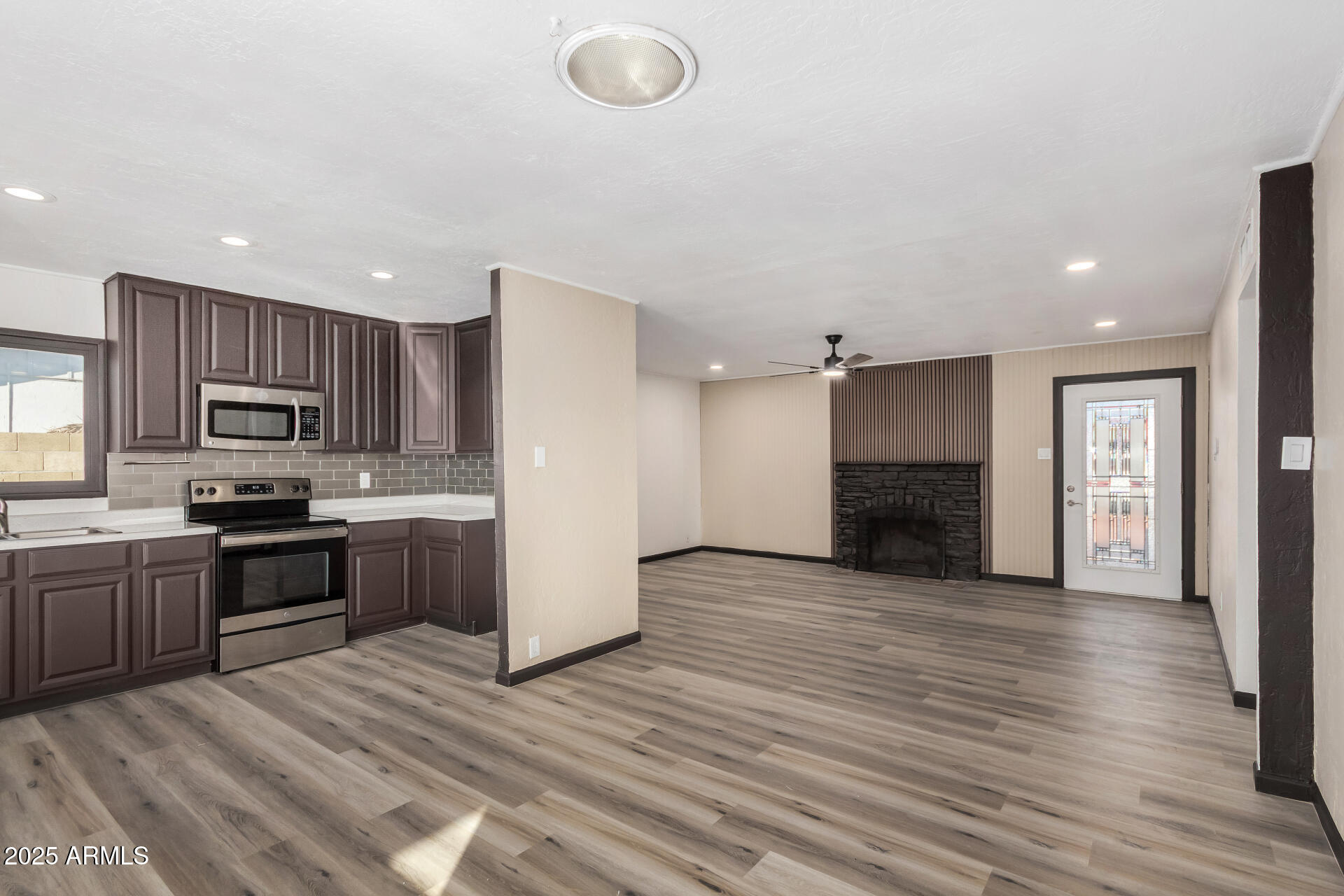 5515 W Carol Ann Way