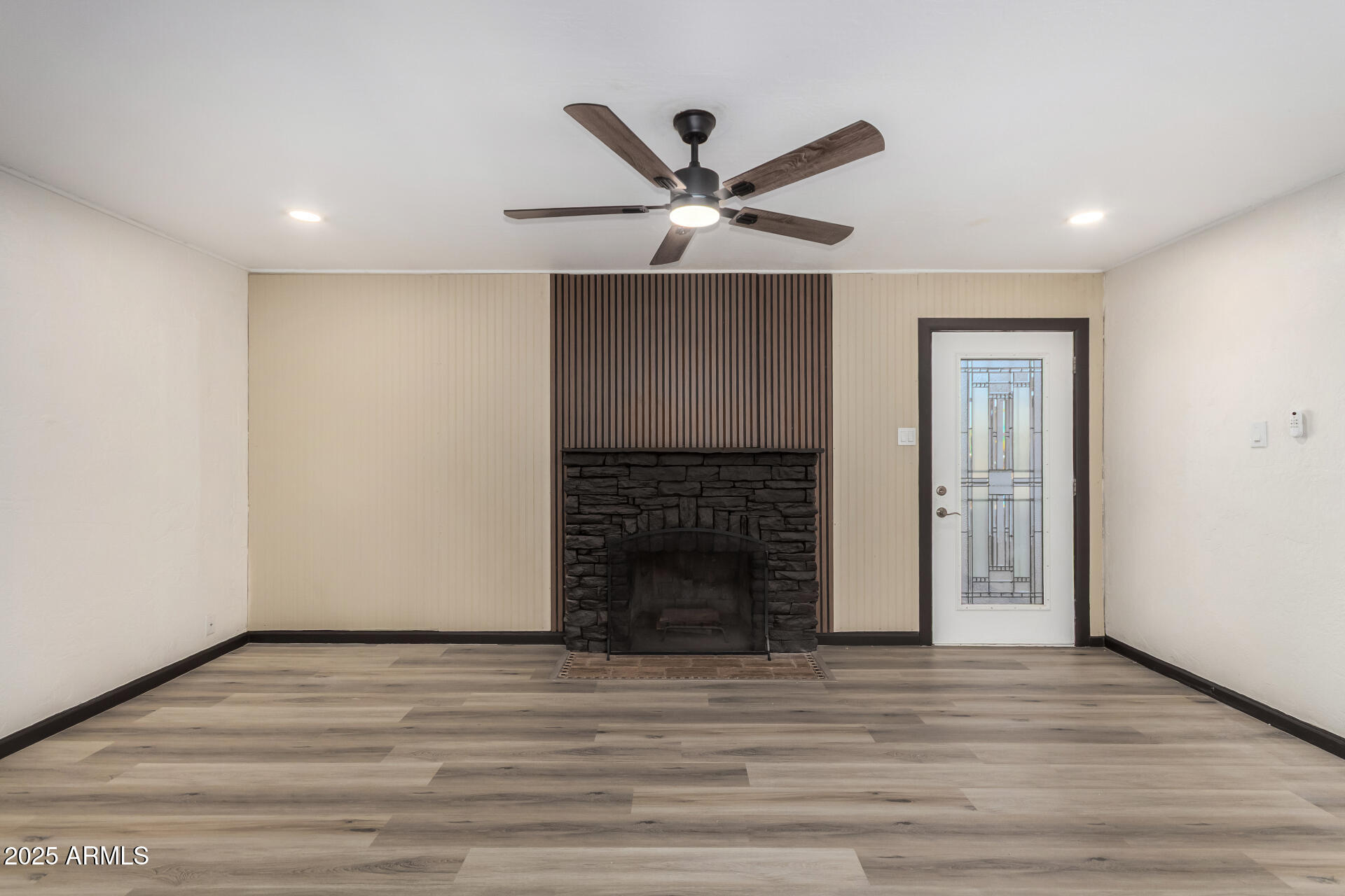 5515 W Carol Ann Way