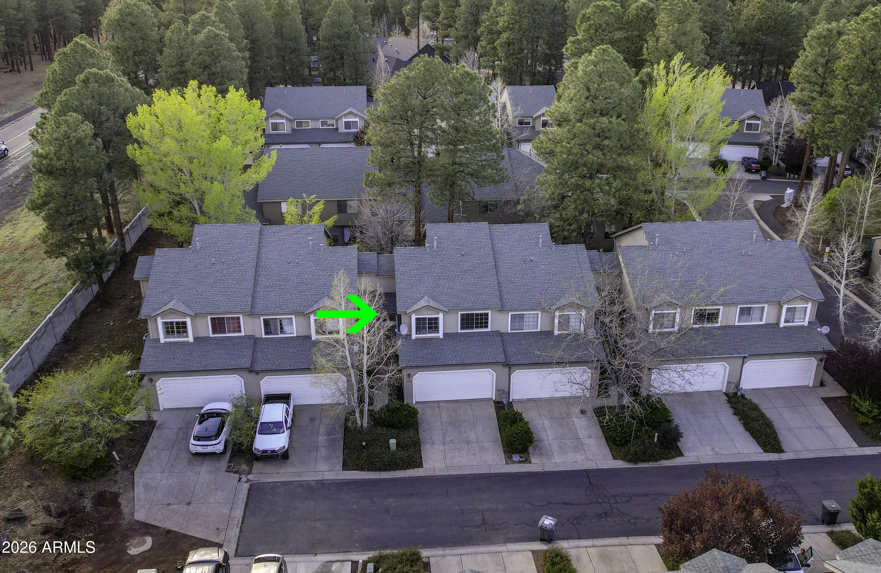 TOWNHOMES AT BOULDER POINTE 2 - Residential