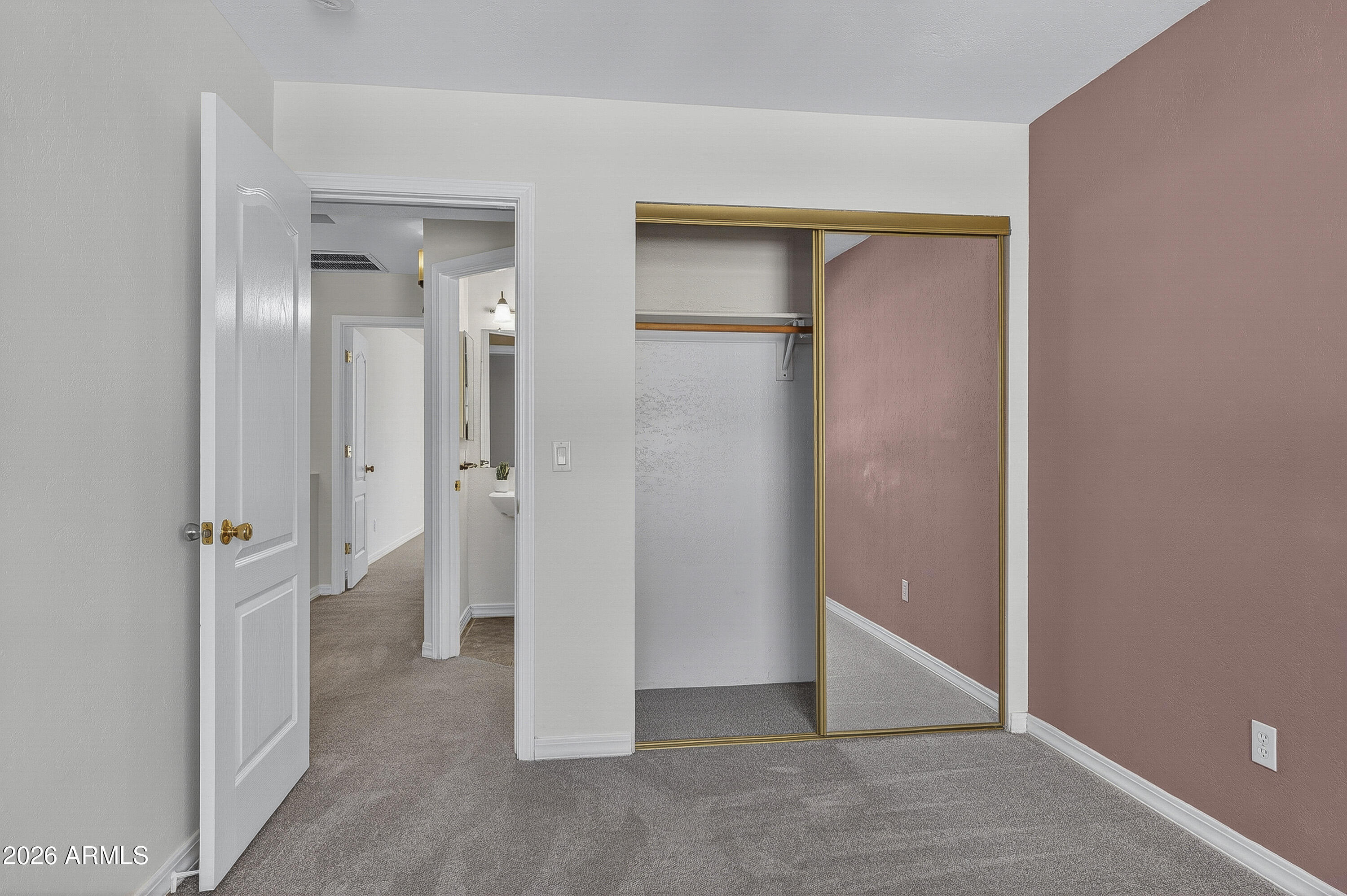 TOWNHOMES AT BOULDER POINTE 2 - Residential