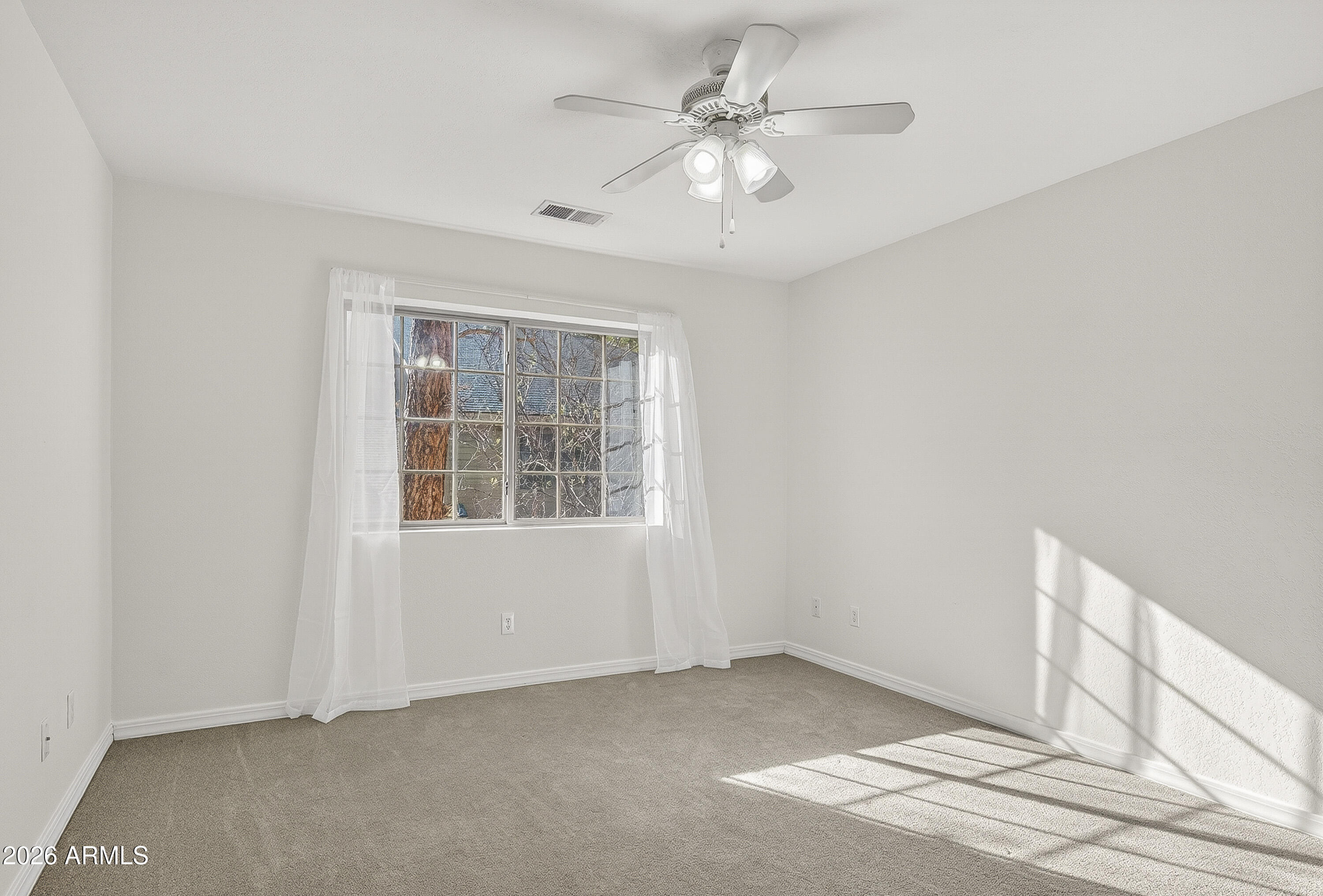 TOWNHOMES AT BOULDER POINTE 2 - Residential