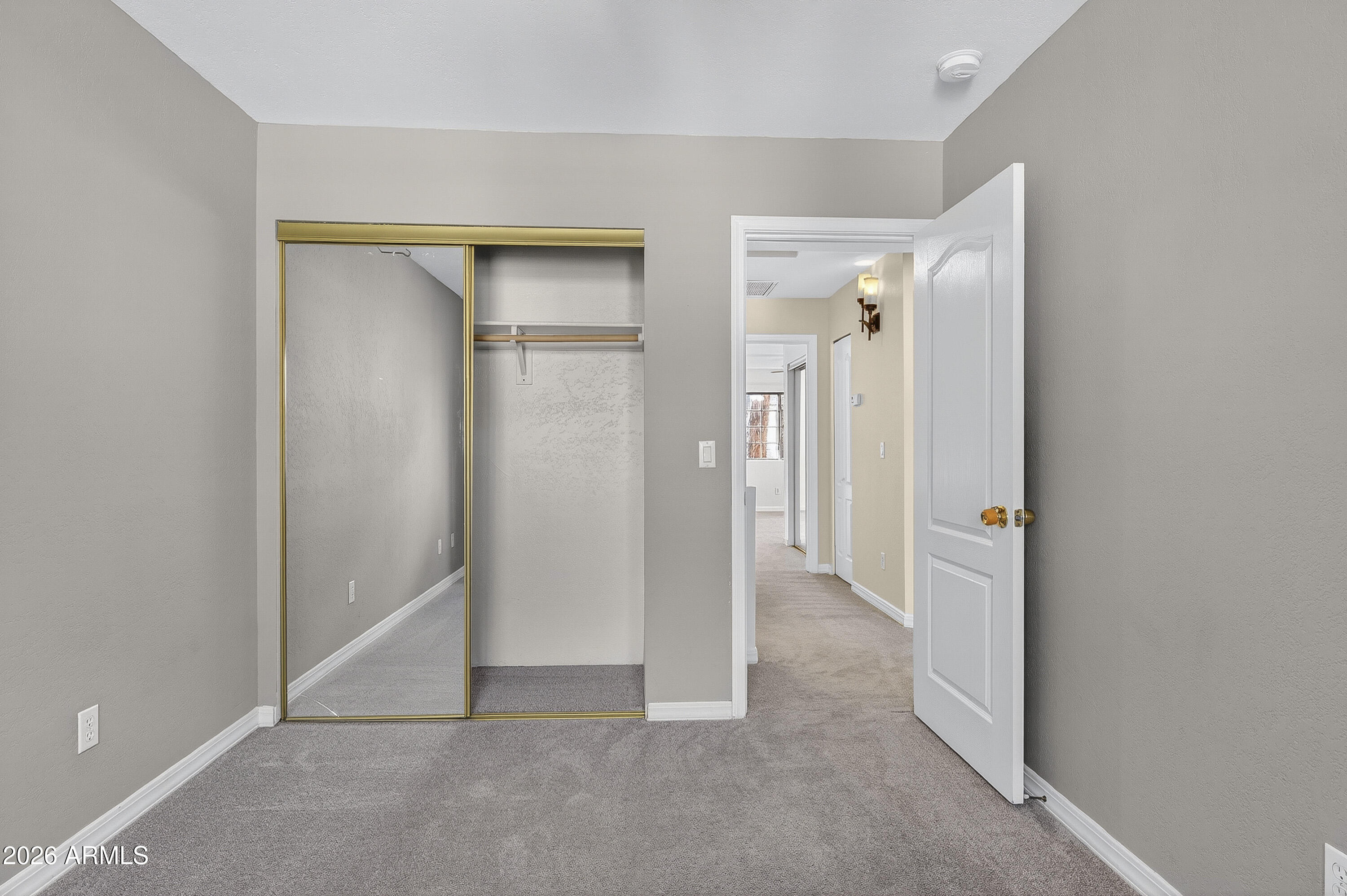TOWNHOMES AT BOULDER POINTE 2 - Residential