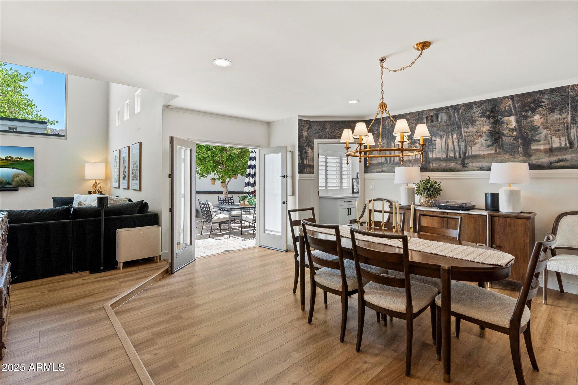 DEL RAY ESTATES - Residential