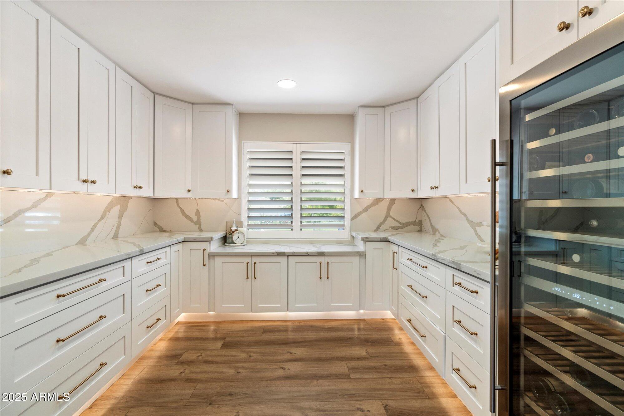 DEL RAY ESTATES - Residential