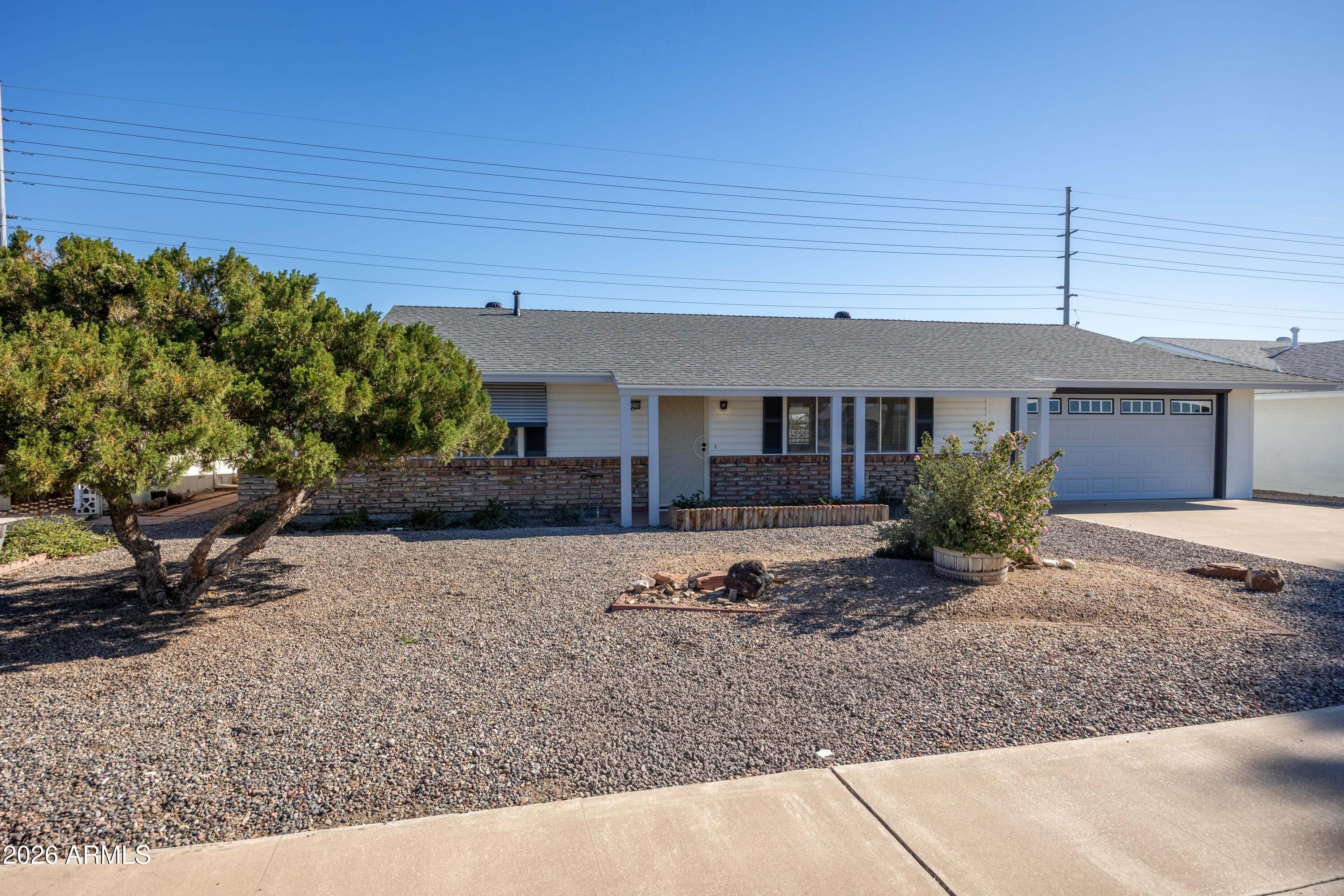 10225 N BALBOA Drive