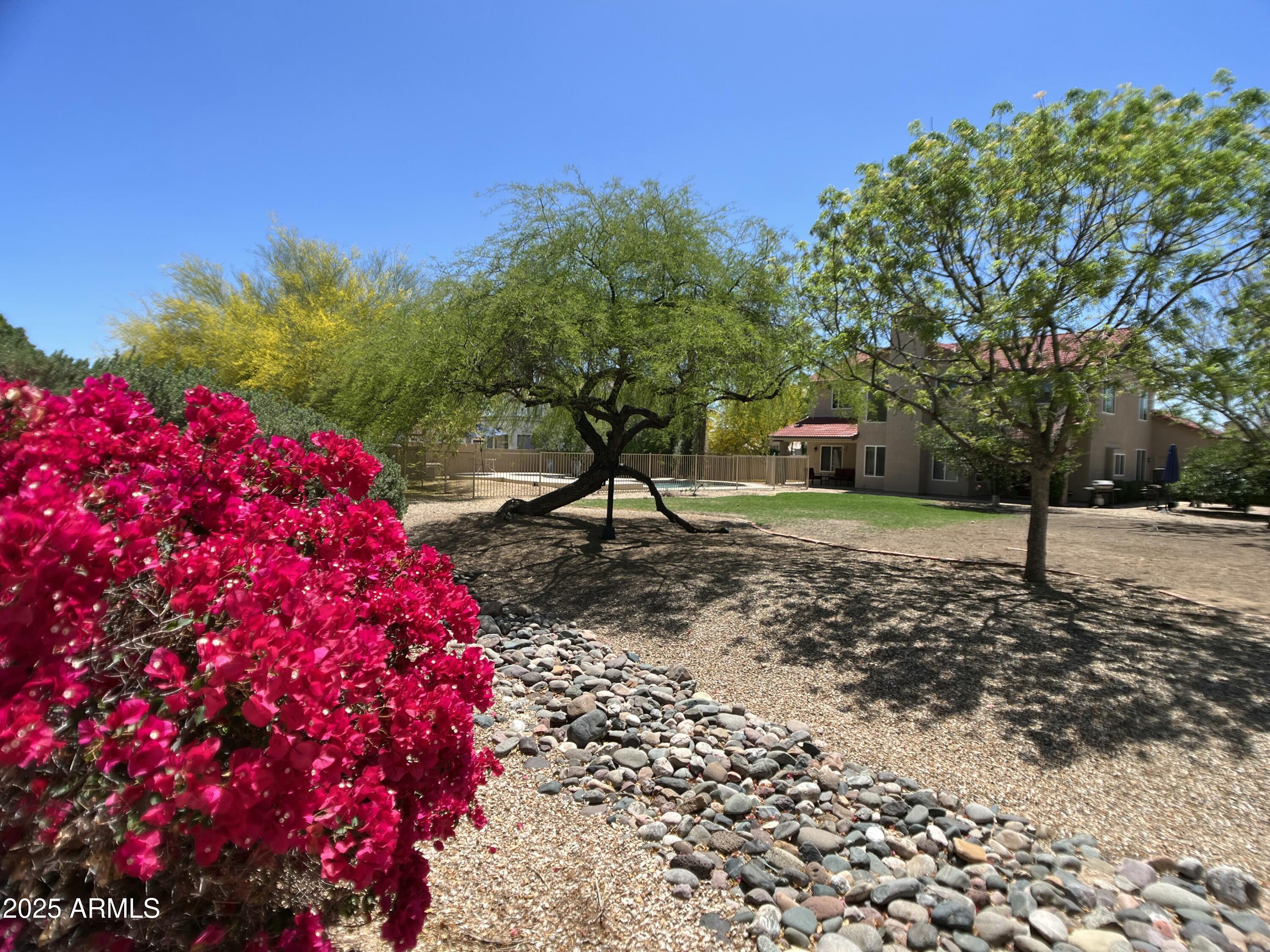 4750 W SADDLEHORN Road