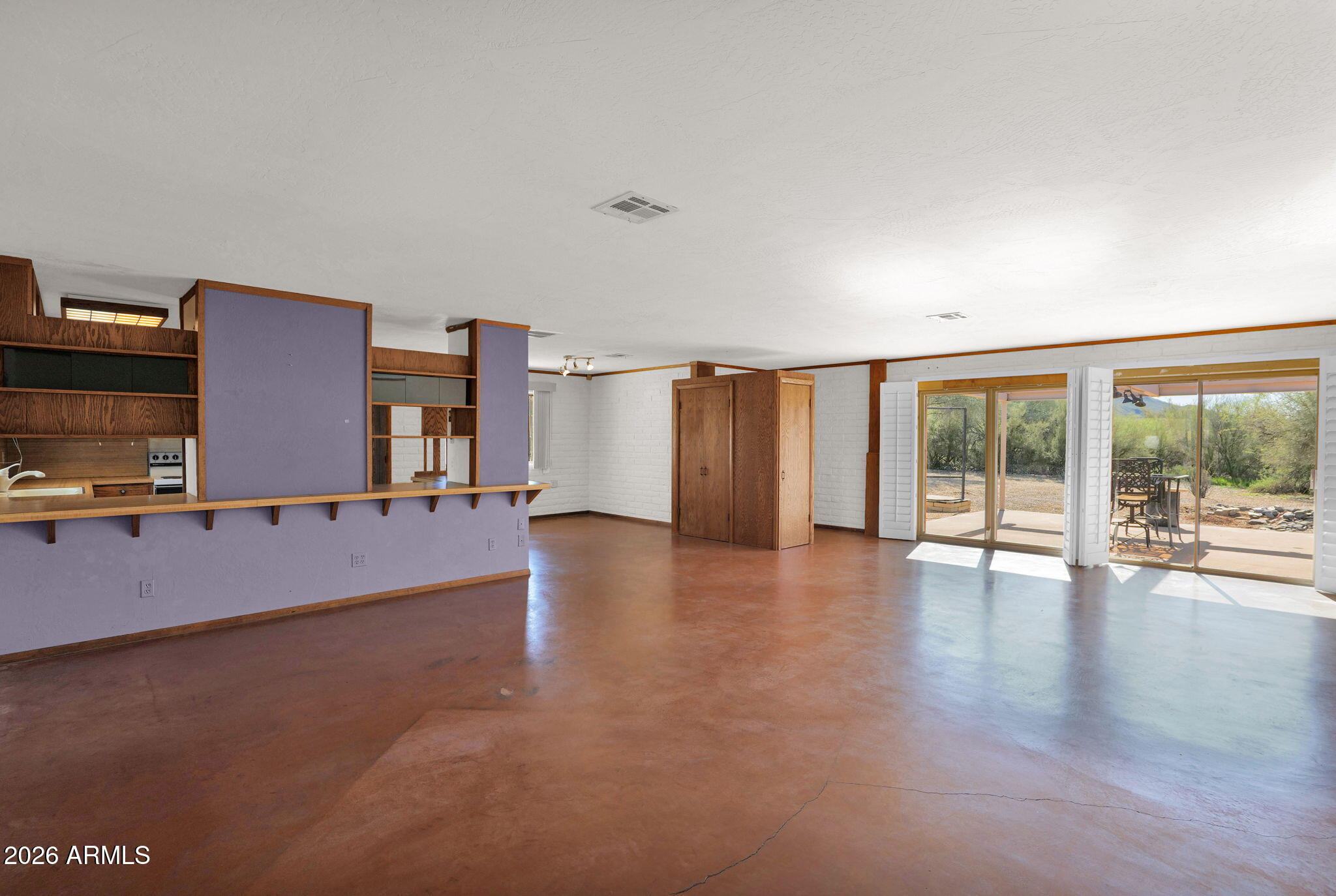 39402 N Spur Cross Road