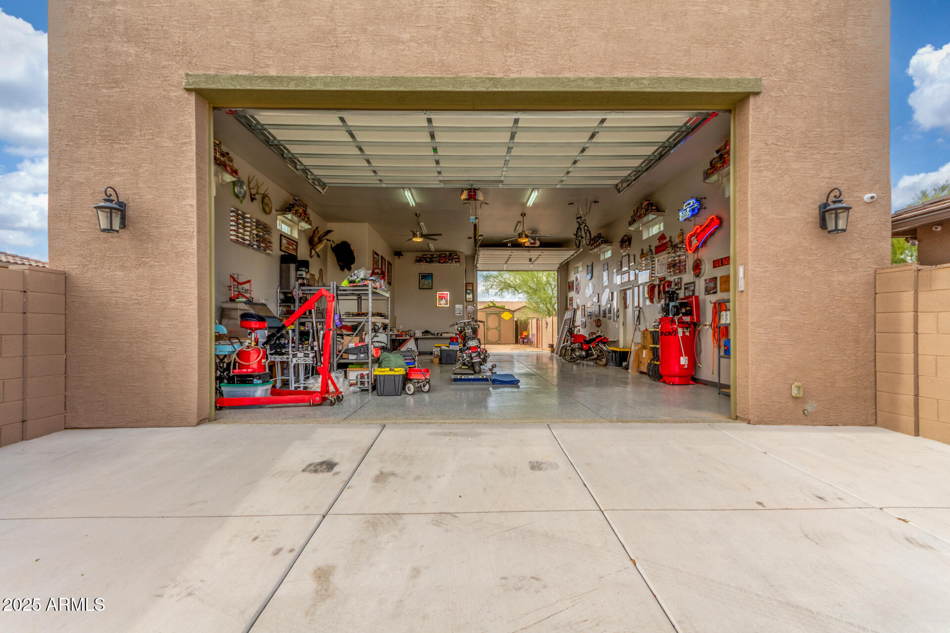 14426 W Becker Lane
