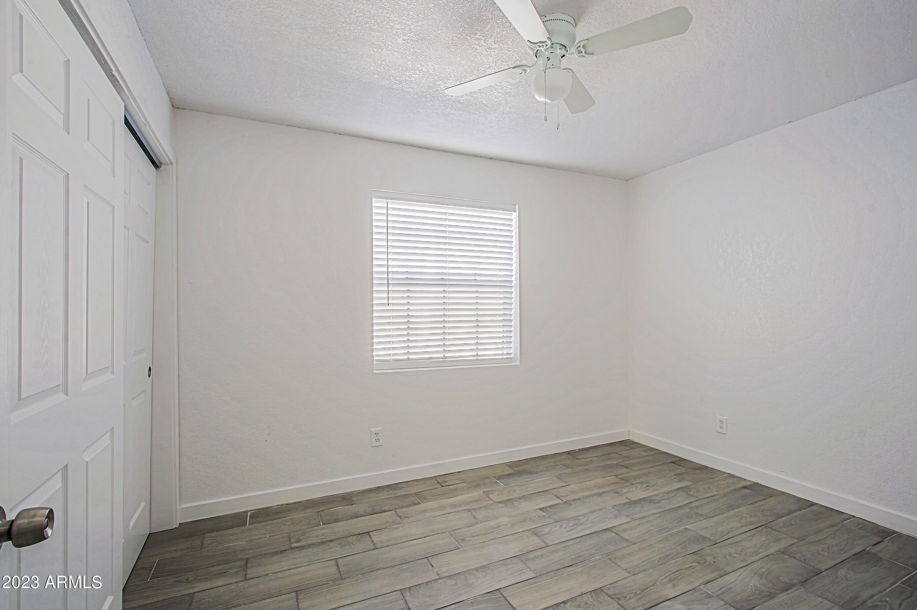 13207 N 21st Place 6
