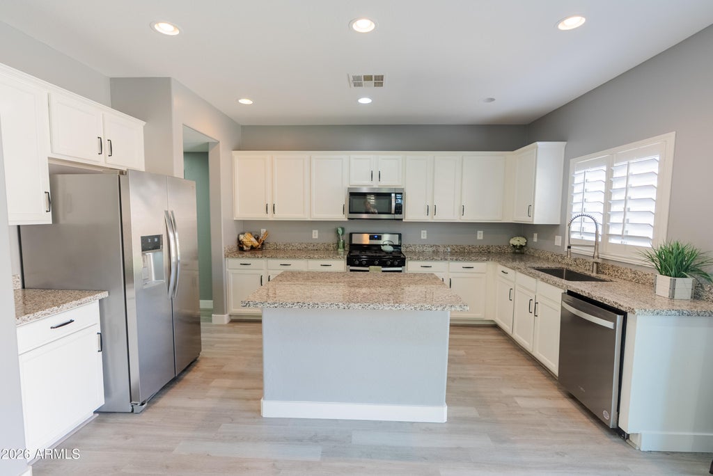 Photo of 12038 W Leather Lane, Peoria, AZ 85383 (MLS # 7083033)