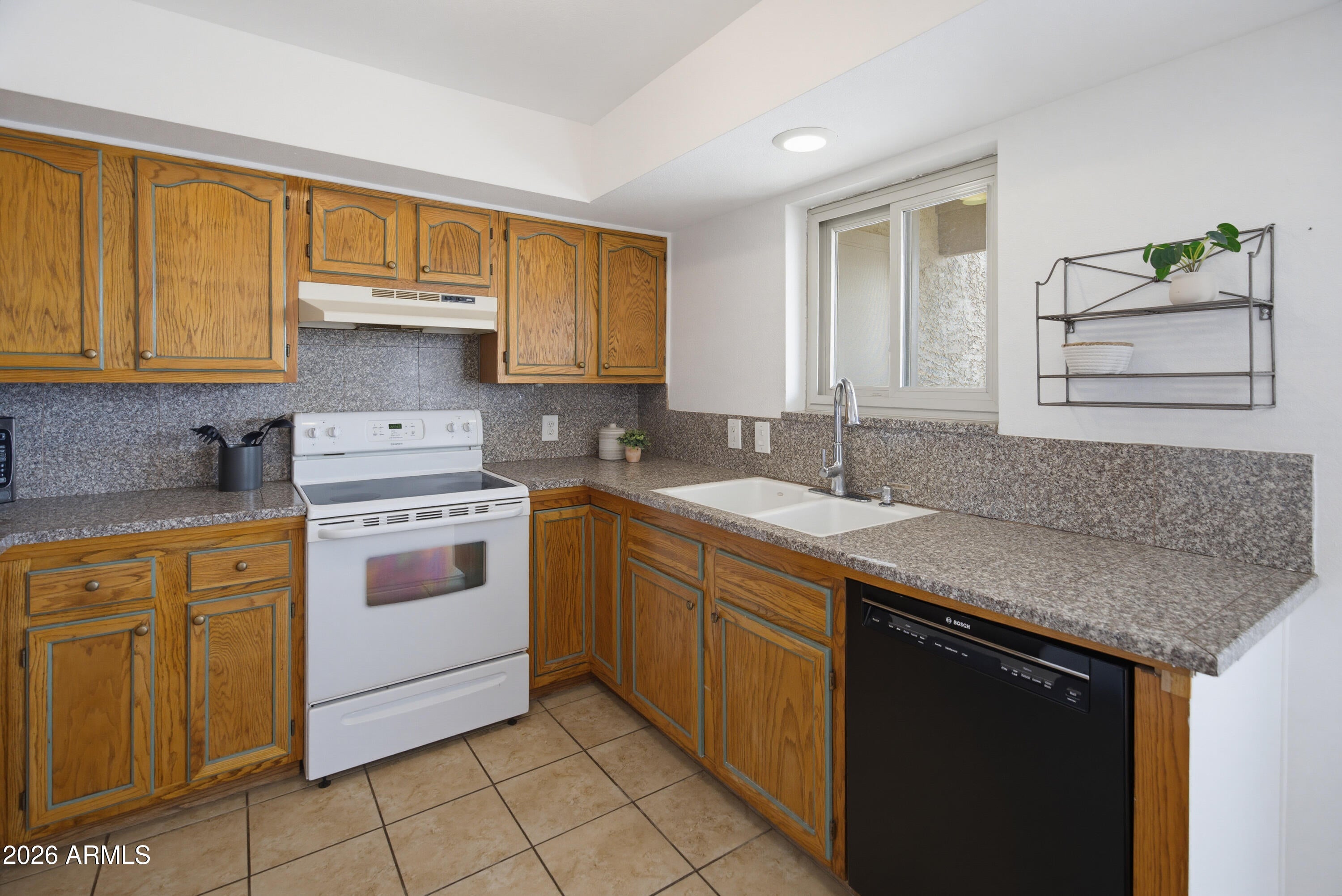 16624 E PALISADES BLVD -- 204