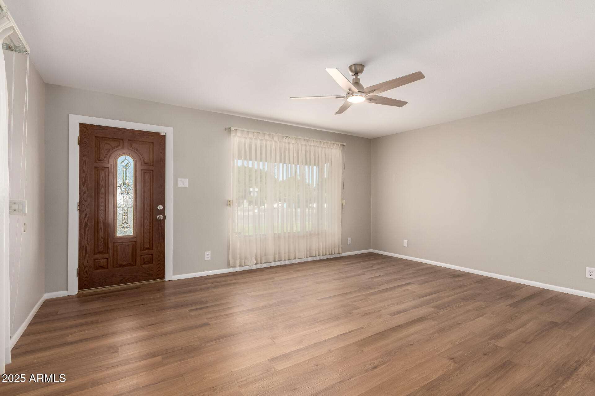 401 W VINEYARD Road