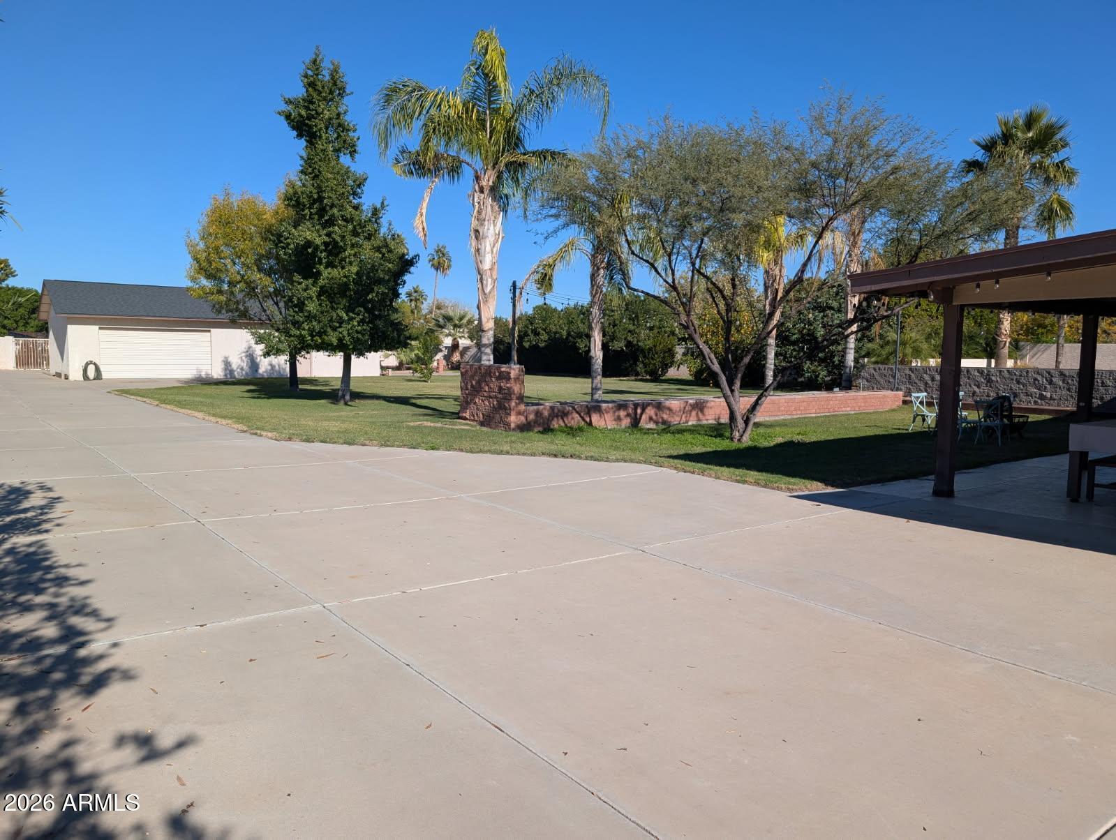 5320 W Tierra Buena Lane