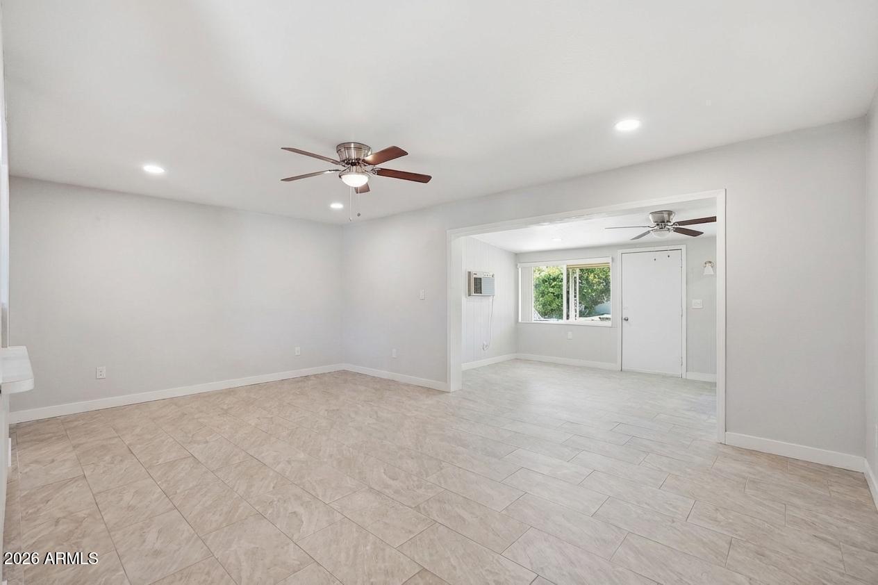 10224 N 105TH Avenue