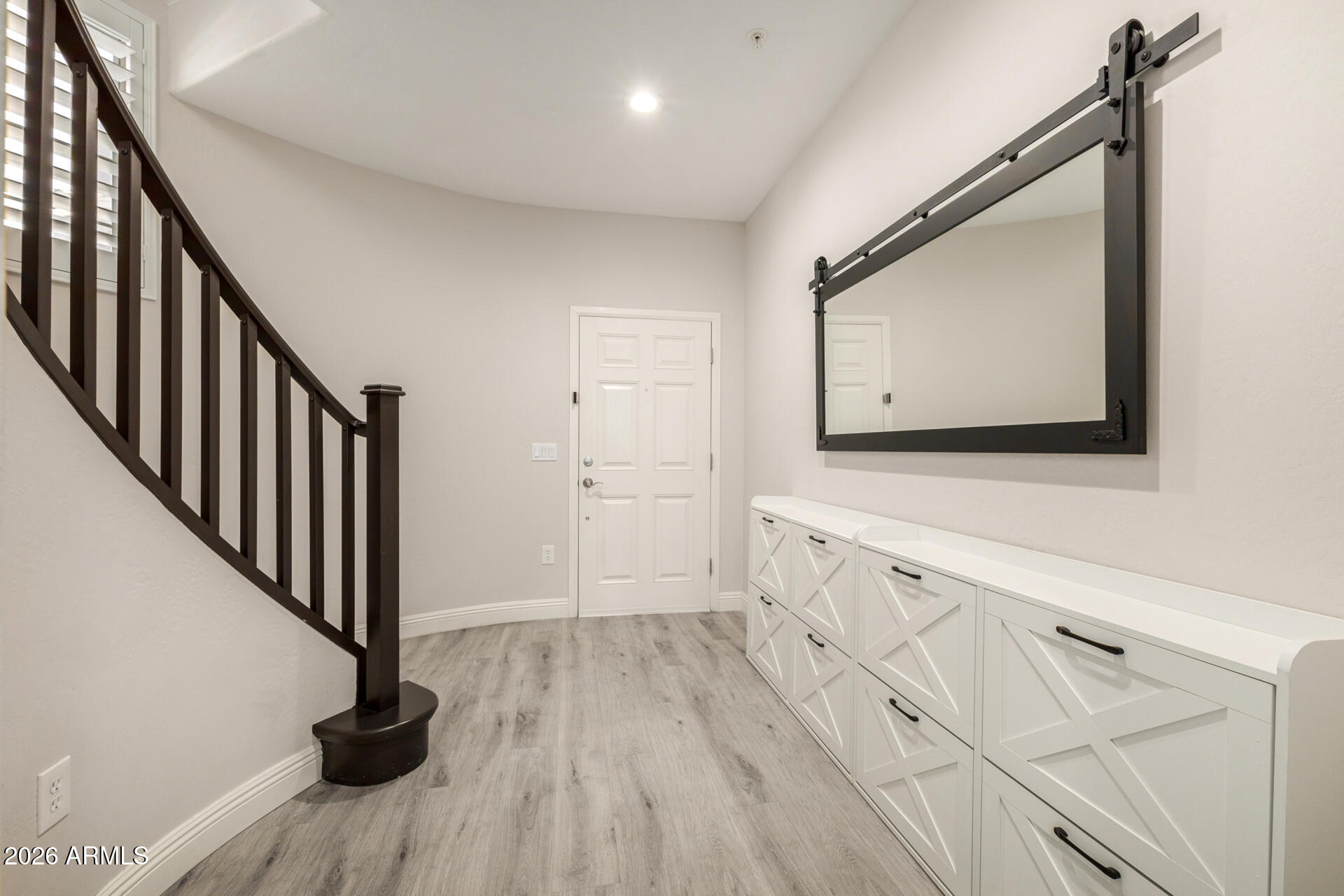 3935 E ROUGH RIDER Road 1071