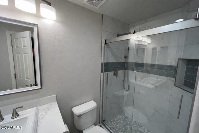 3935 E ROUGH RIDER Road 1071