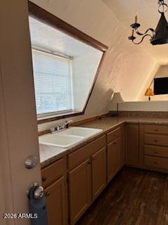 312 W ROUNDUP Road W