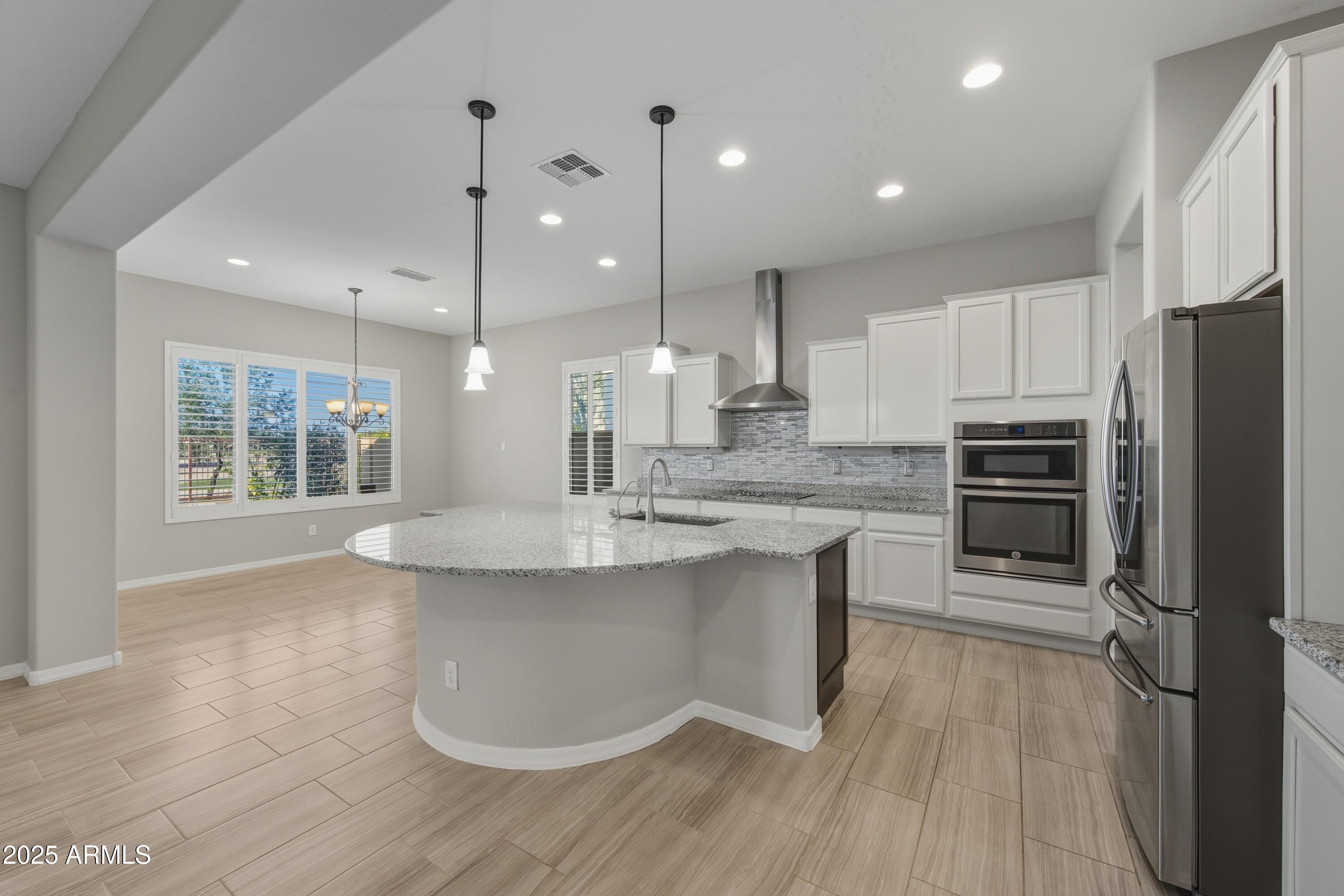 6110 S PINALENO Place