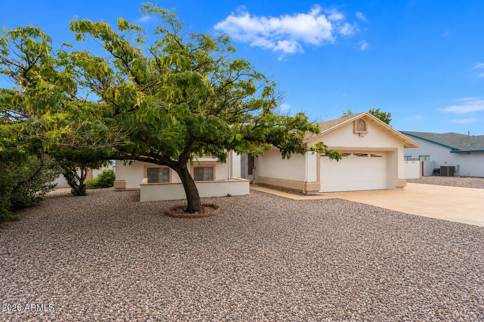 3033 Player Avenue
