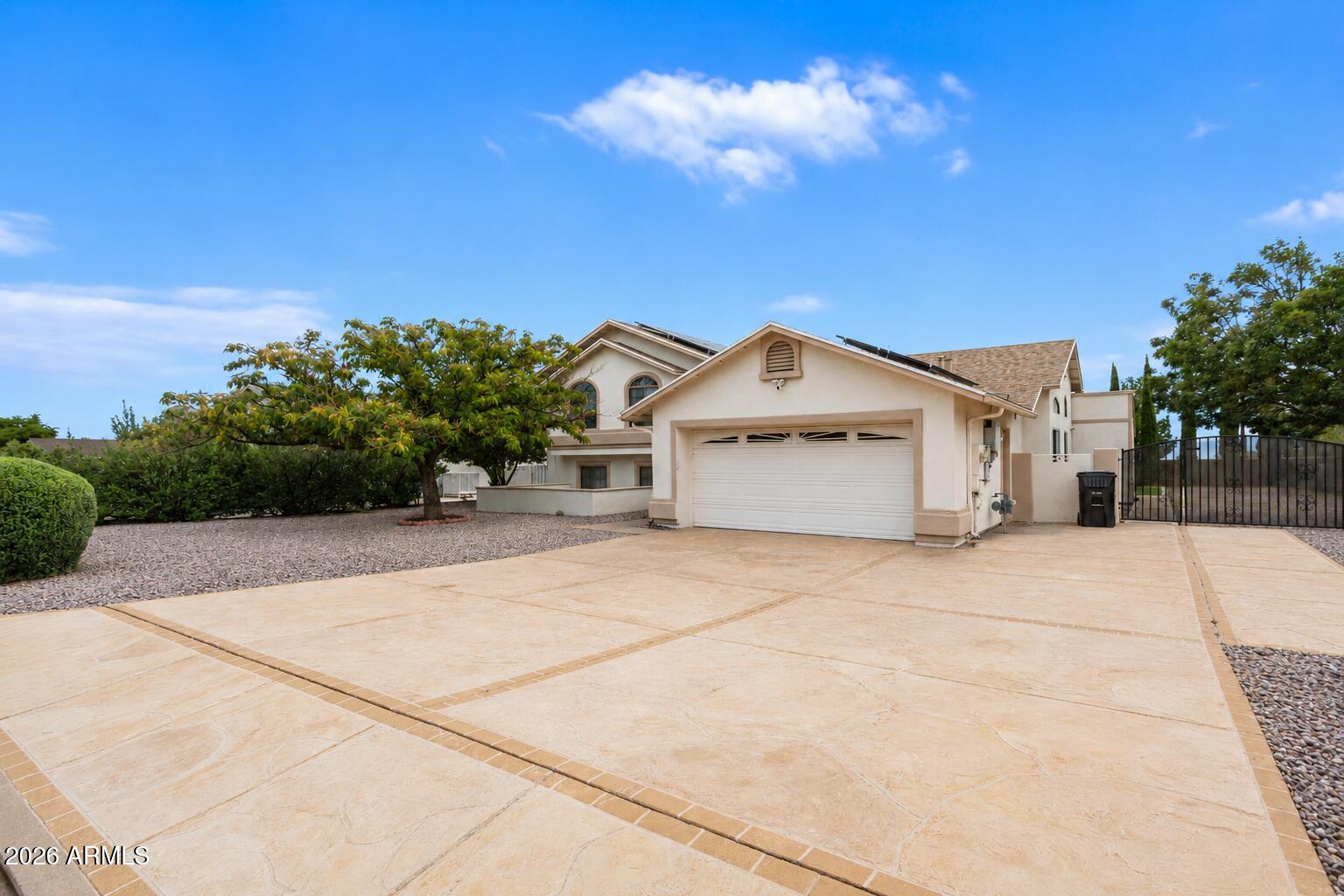 3033 Player Avenue