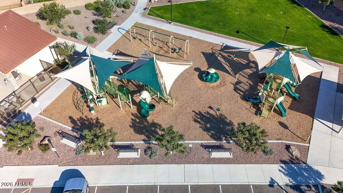 4526 E ROCK DAISY Lane