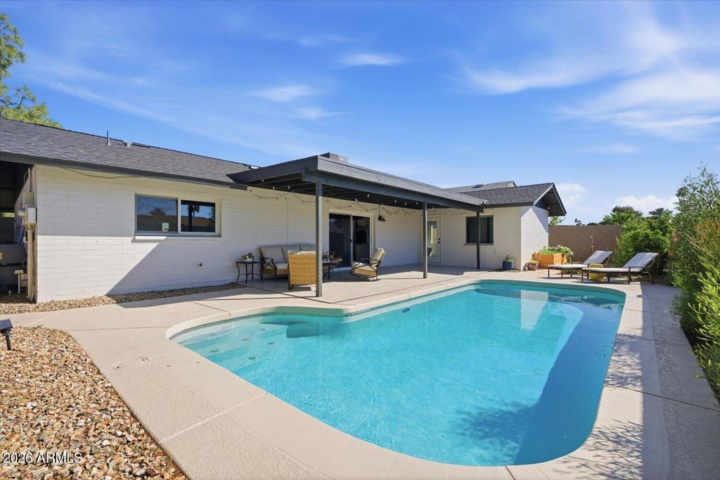 Photo of 4414 S Terrace Road, Tempe, AZ 85282 (MLS # 6990130)