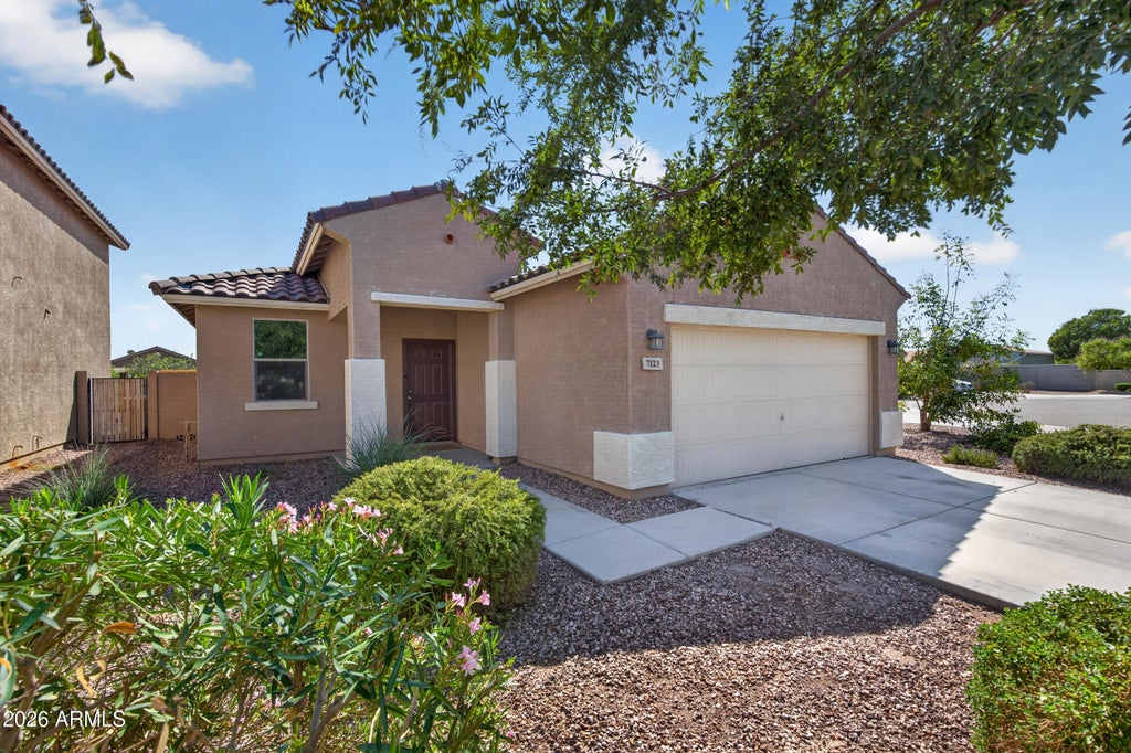 Photo of 7123 W Palo Verde Drive, Glendale, AZ 85303 (MLS # 7084145)