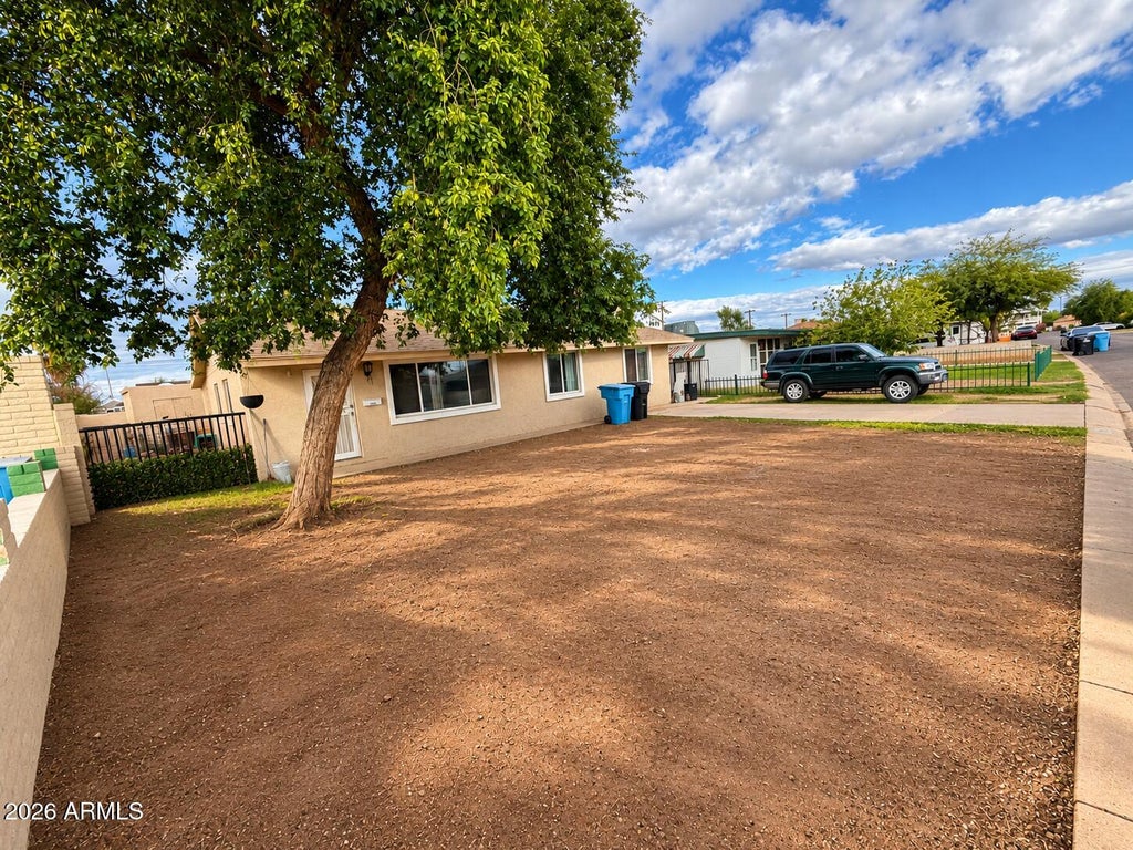 Photo of 2802 W Meadowbrook Avenue, Phoenix, AZ 85017 (MLS # 7093961)