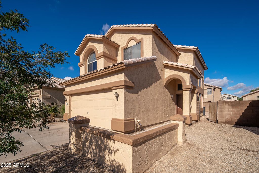 Photo of 2013 N 106th Drive, Avondale, AZ 85392 (MLS # 6946918)