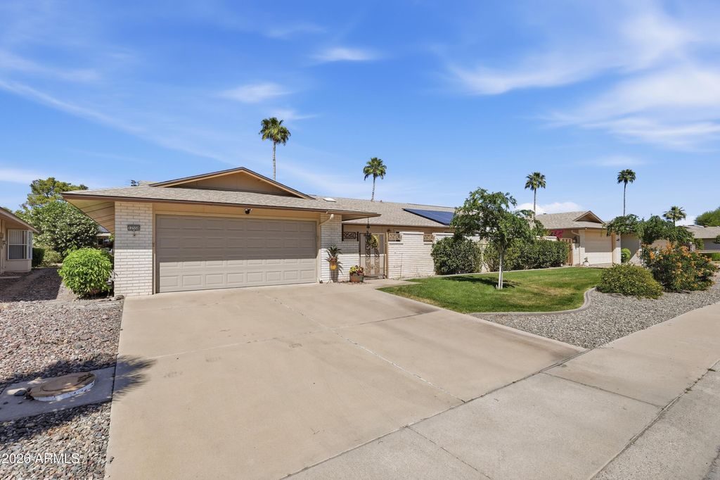 Photo of 12550 W Parkwood Drive, Sun City West, AZ 85375 (MLS # 6998384)
