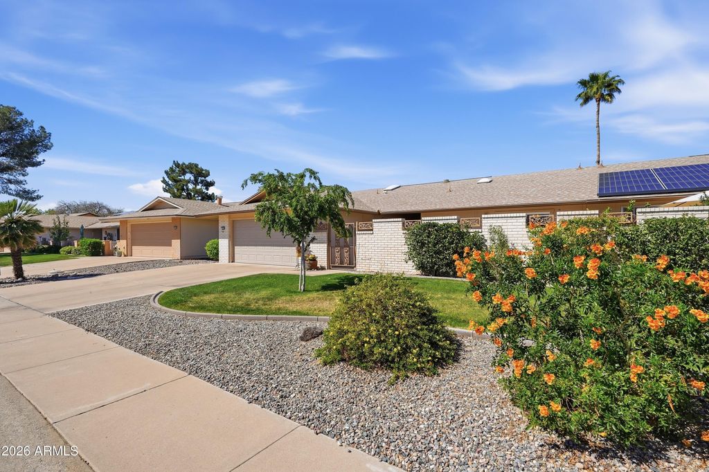 Photo of 12550 W Parkwood Drive, Sun City West, AZ 85375 (MLS # 6998384)