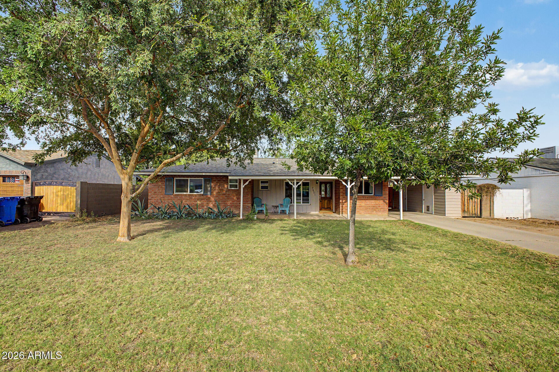 7801 N 17TH Drive