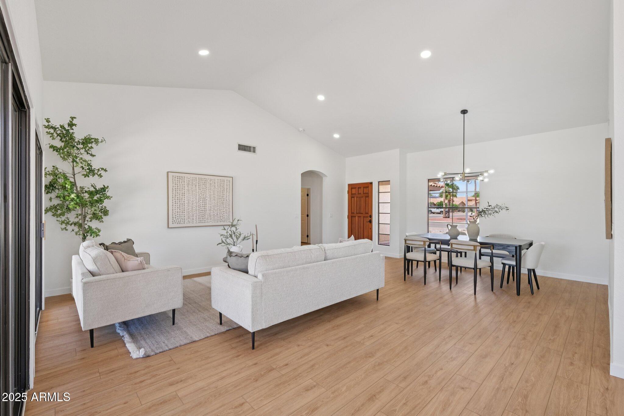 9263 W ORAIBI Drive