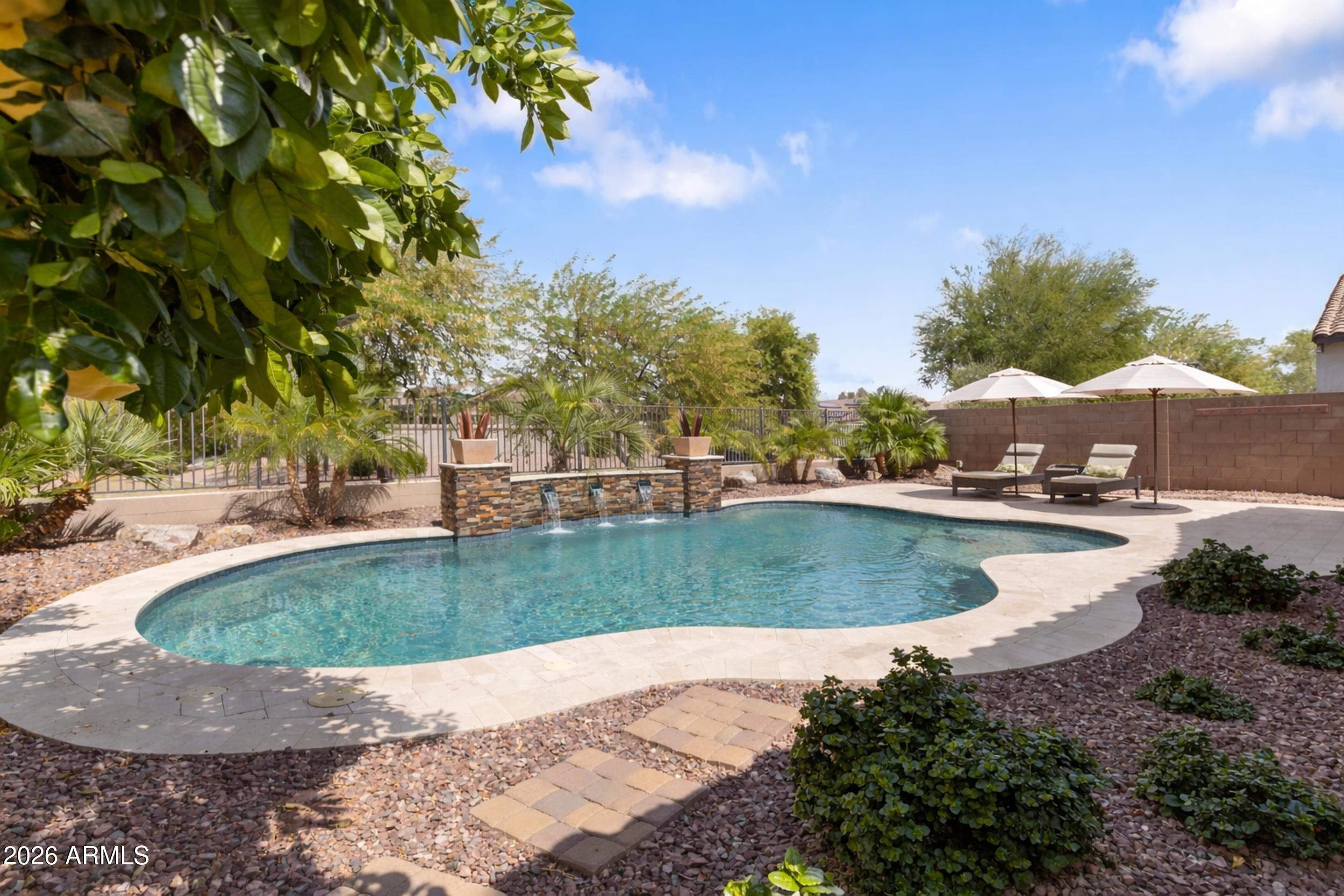 16128 W SIERRA Street 16128 W