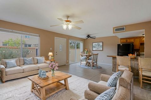 17056 E CALLE DEL ORO Drive B Fountain Hills AZ 85268