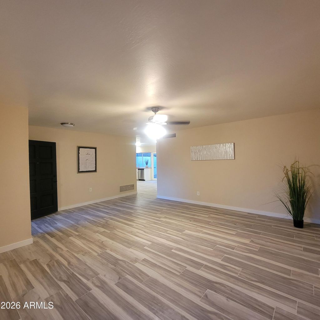 Photo of 5605 S Spinnaker Road, Tempe, AZ 85283 (MLS # 7015828)