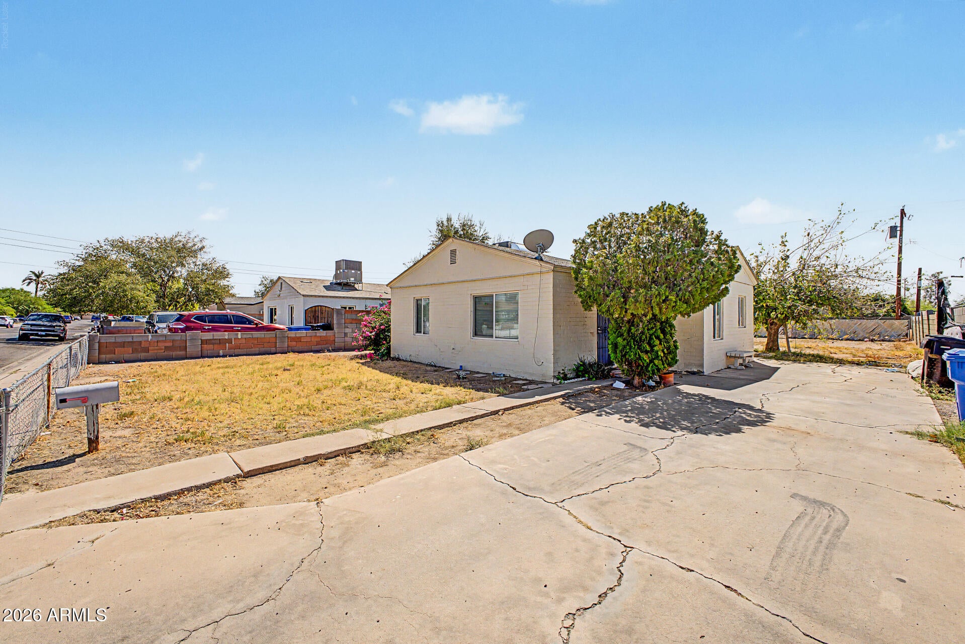 3209 W GARFIELD Street