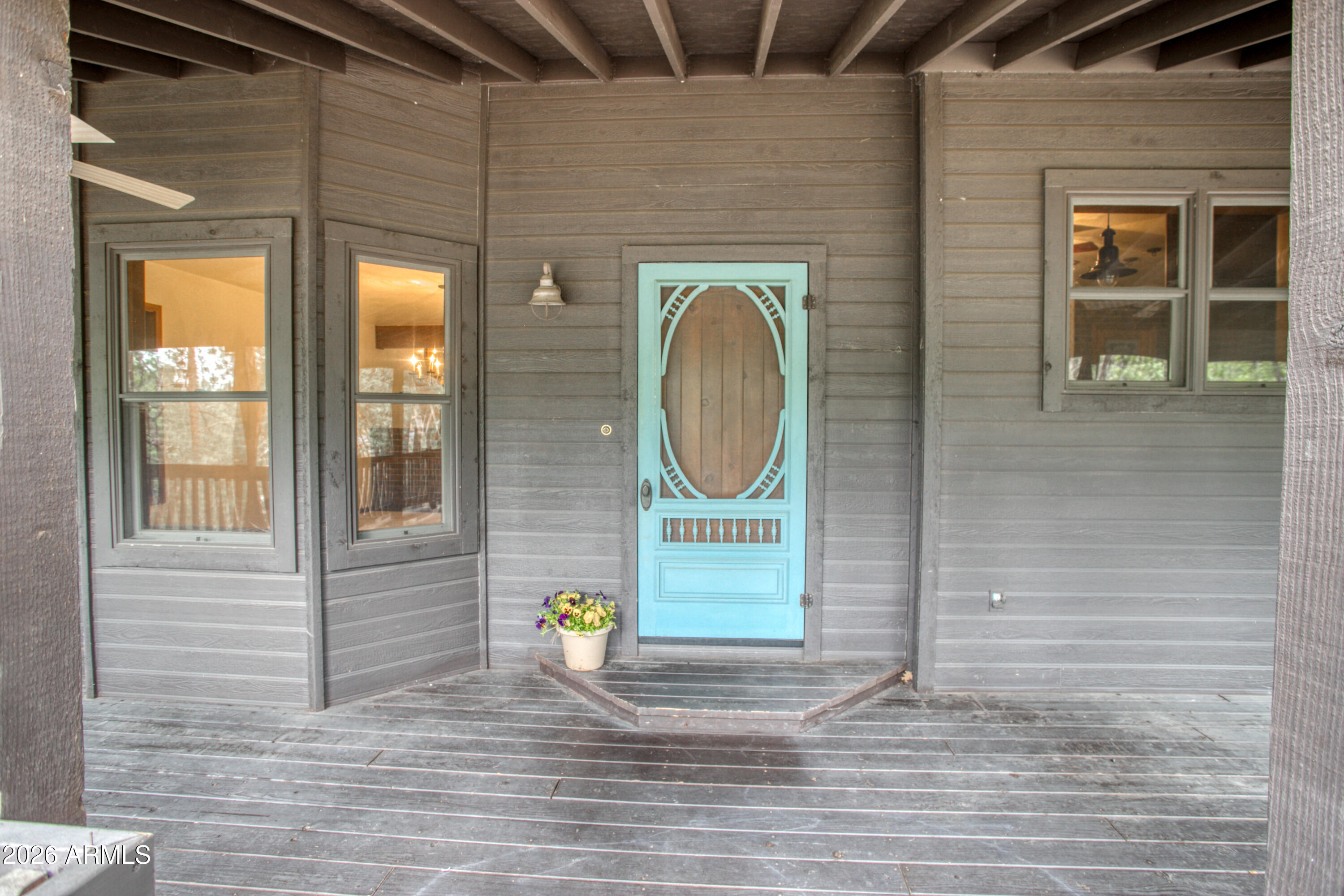 4732 HIGH Drive