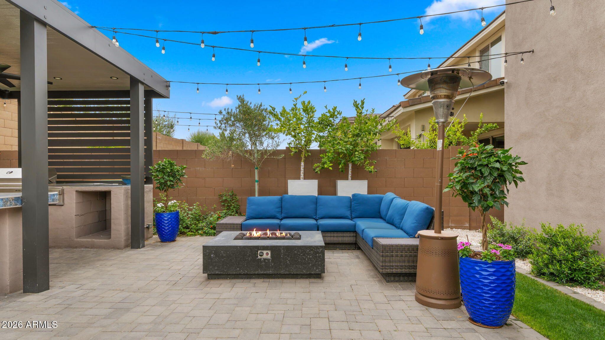 Talinn Desert Ridge - Residential