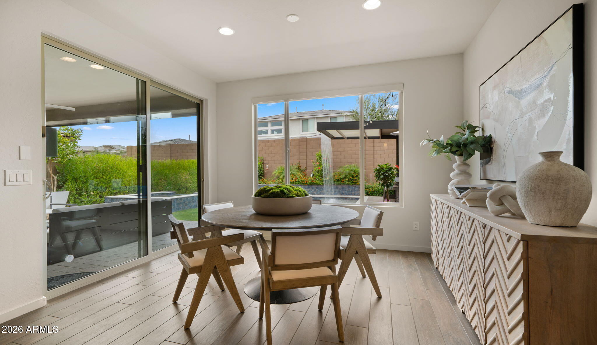Talinn Desert Ridge - Residential