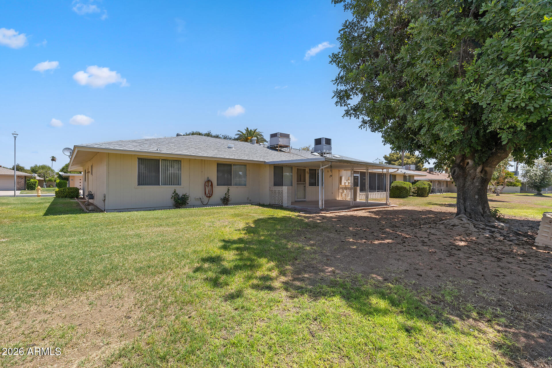 10339 W PRAIRIE HILLS Circle