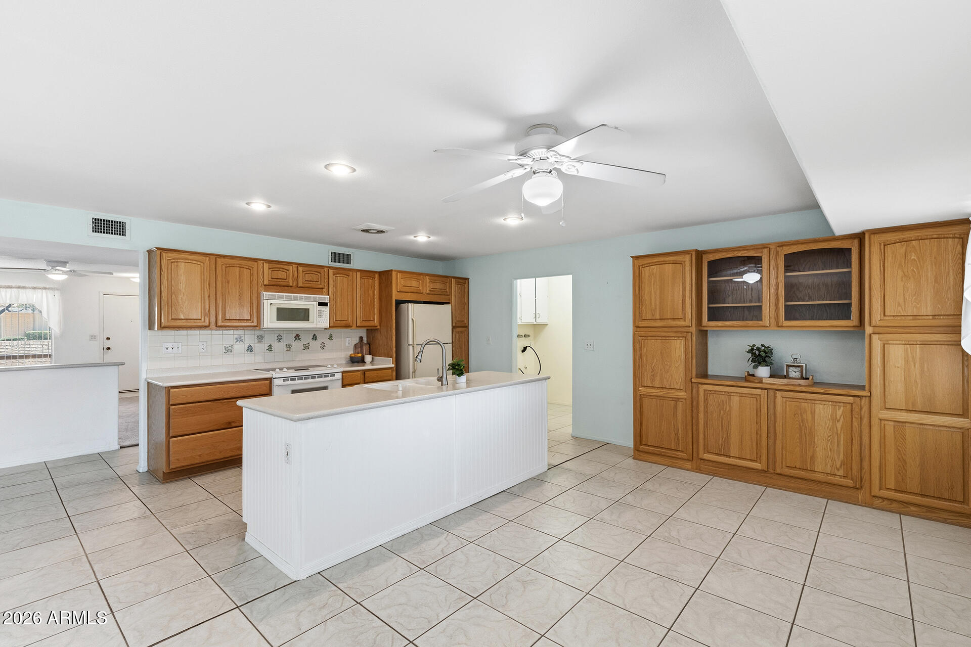 10339 W PRAIRIE HILLS Circle