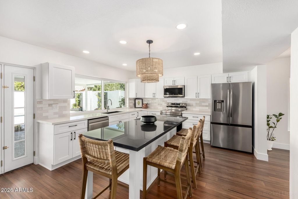 Photo of 1546 E Windjammer Way, Tempe, AZ 85283 (MLS # 6997276)