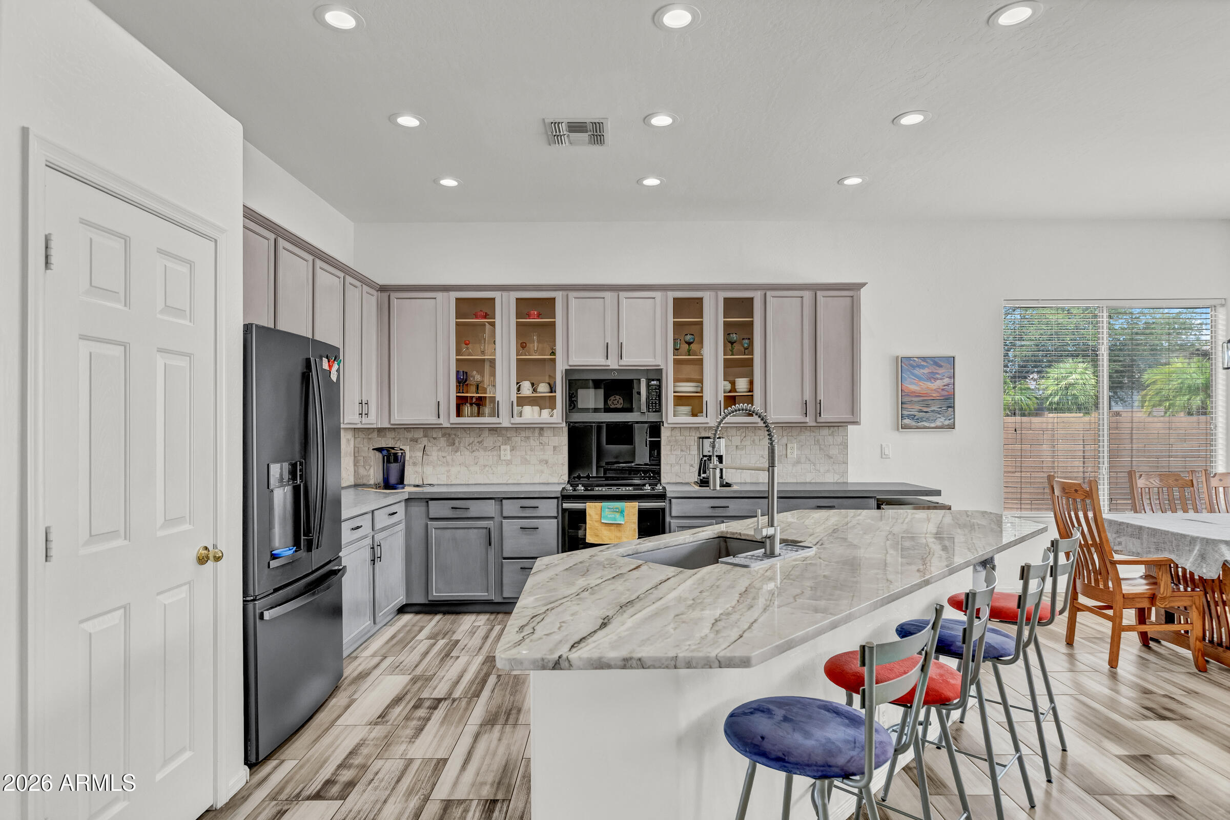 2727 S Drexel --